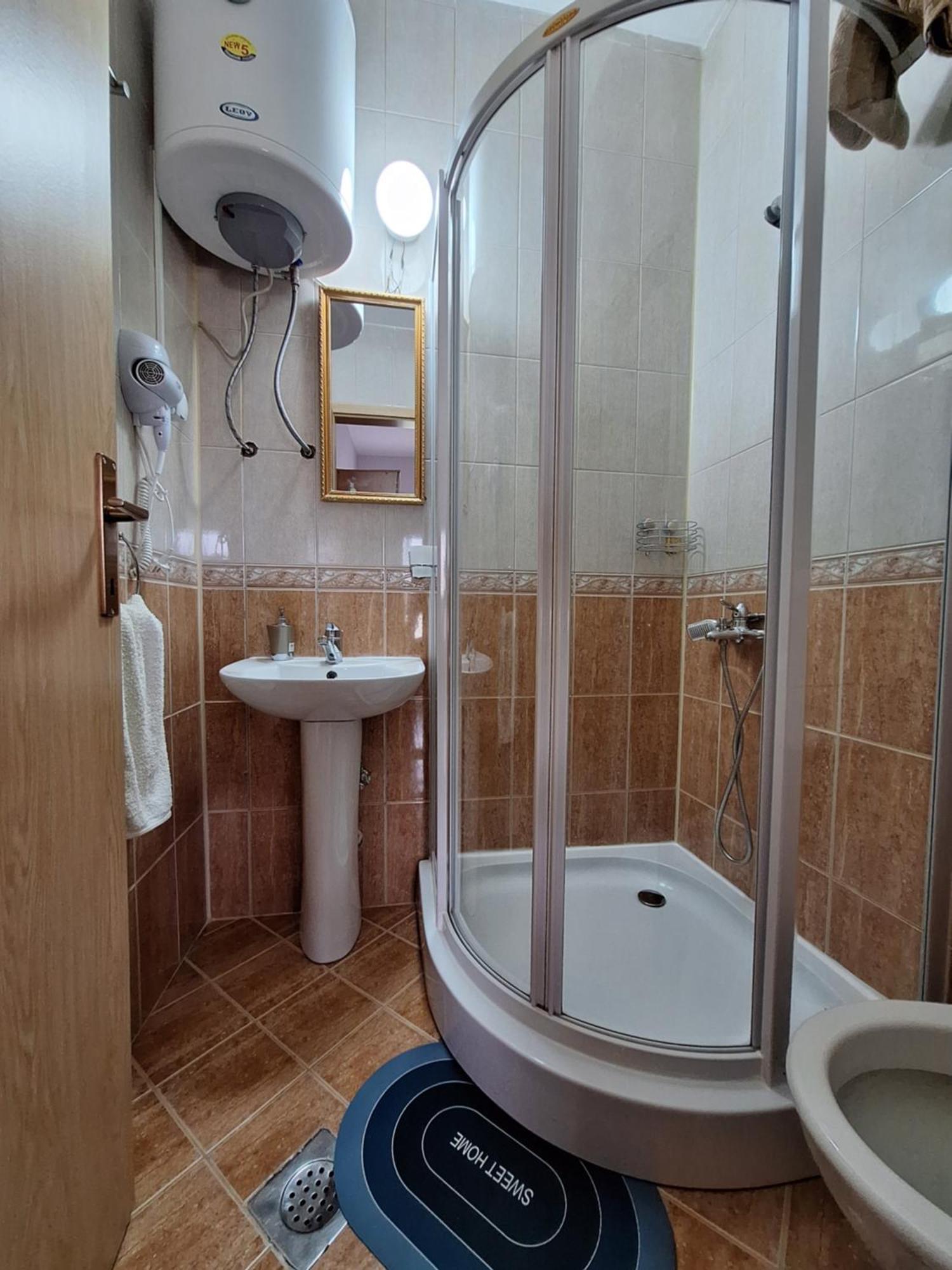 Studio Apartments Oleg Ohrida Exterior foto